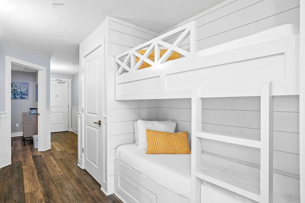 Calypso 3-2210 - Love Nest Panama City Beach USA
