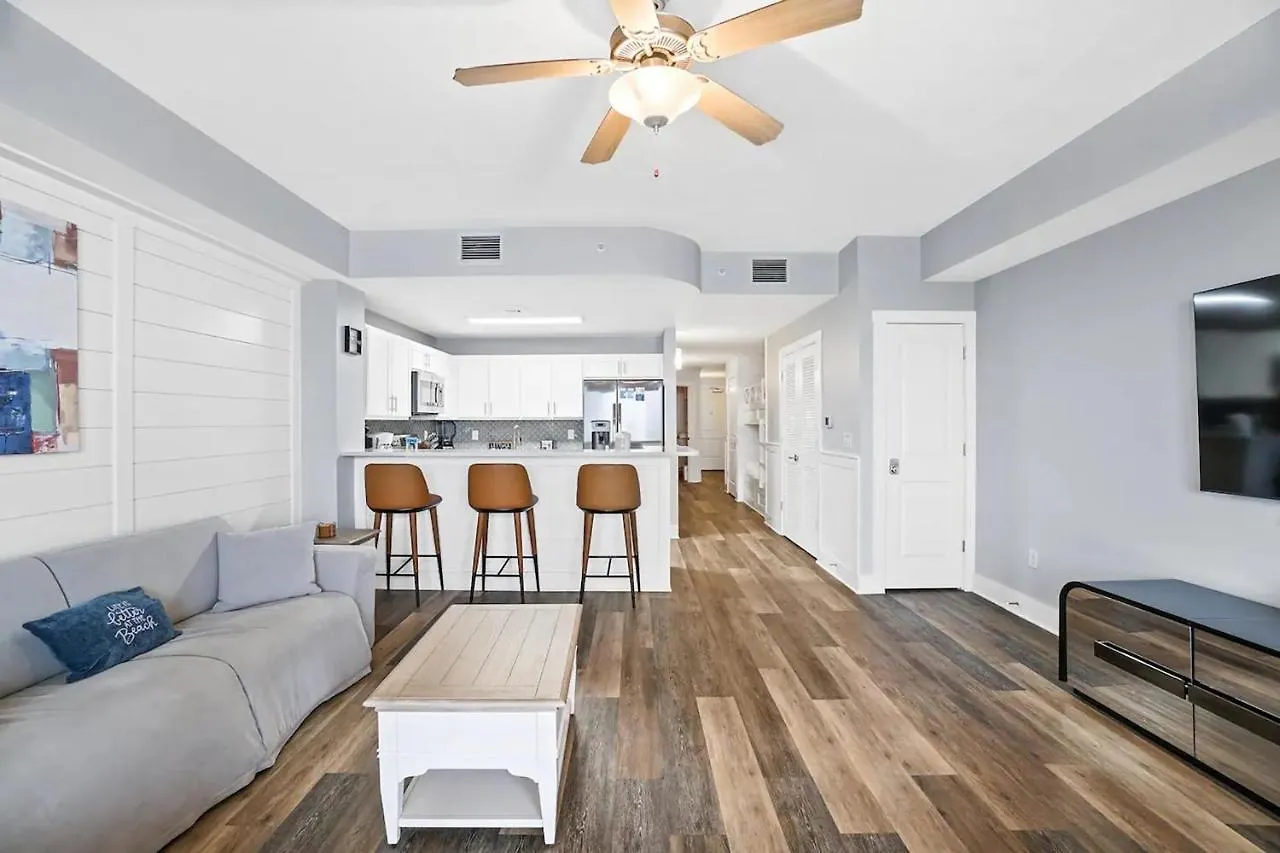 Calypso 3-2210 - Love Nest Panama City Beach 0*,